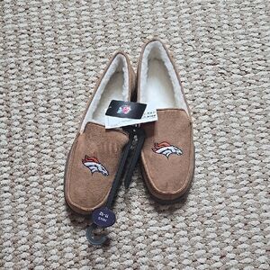 NFL Denver Broncos Football Suede Slippers Moccasins Large 11 - 12 Slip on Shoes
